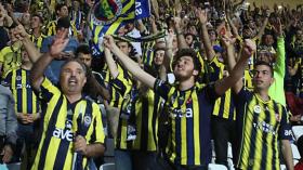 بِالفيديو: أنصار فنربخشة التركي يهتفون بِحياة الرئيس “بوتين”