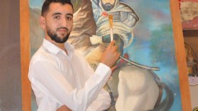 الرسام شمس الدين بلعربي من مهرجان عين تادلس إلى هوليود