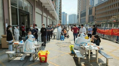 Covid en Chine: 1,7 million d’habitants confinés dans l’est du pays