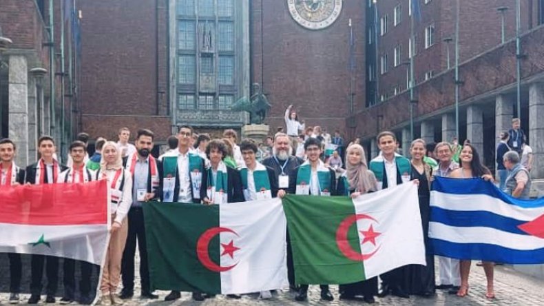 جزائريان يتوجان في أولمبياد الرياضيات بأوسلو