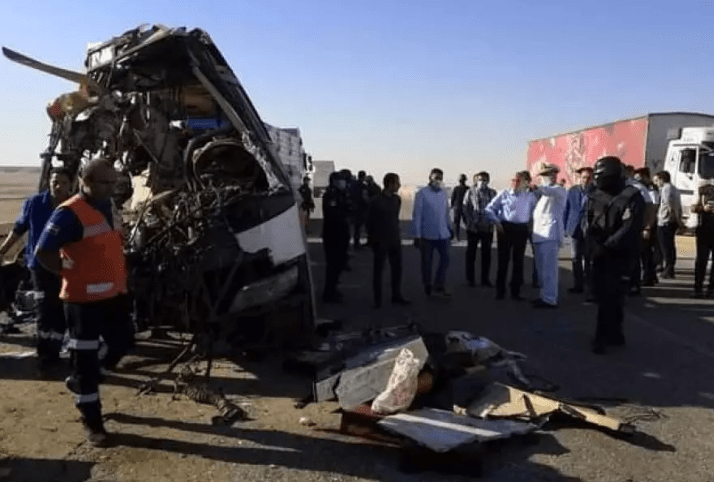 25 morts dans un accident de car en Égypte