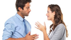 الرجل الوسيم.. هل هو بالضرورة زوج سيئ؟