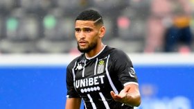 زرقان يتحدّث عن النادي المُفضّل ووالده ومواقع التواصل