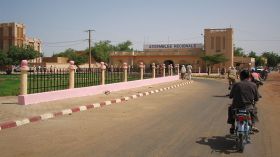 إصابة 3 سائقي شاحنات جزائريين في هجوم شمال مالي