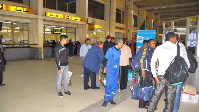غلق محطة الخروبة للنقل البري يخلط حسابات المسافرين