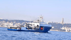 Un détachement de navires de guerre de la marine russe accoste au port d’Alger