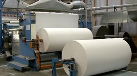 مصانع الورق تستنزف كلأ المواشي