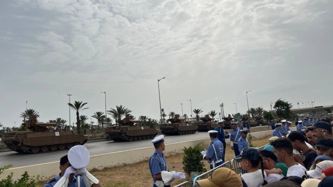 خبير أمني: الاستعراض العسكري مناسبة لإظهار قوة وجاهزية الجيش الوطني