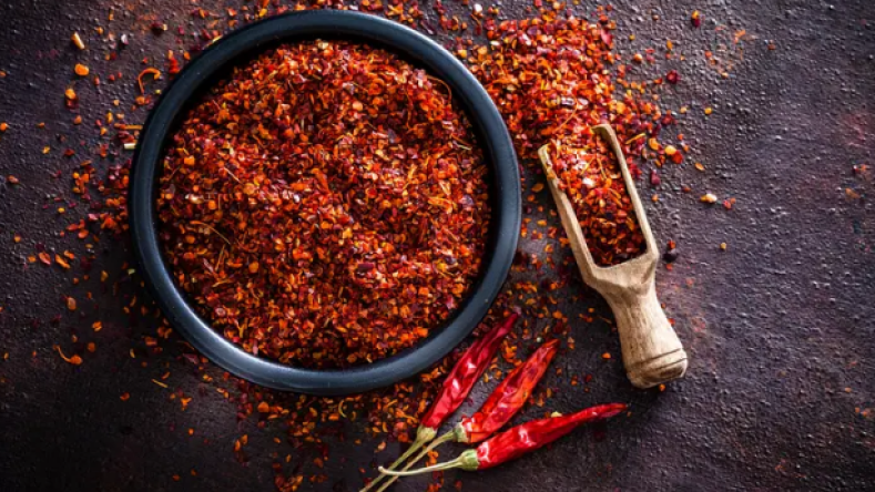 طبيبة بريطانية تكشف فائدة مذهلة لتناول الفلفل الحار بانتظام؟