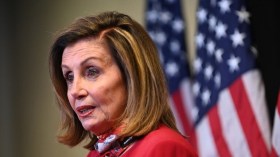 الجيش الأمريكي يخطط لحماية طائرة بيولسي خلال رحلتها إلى تايوان