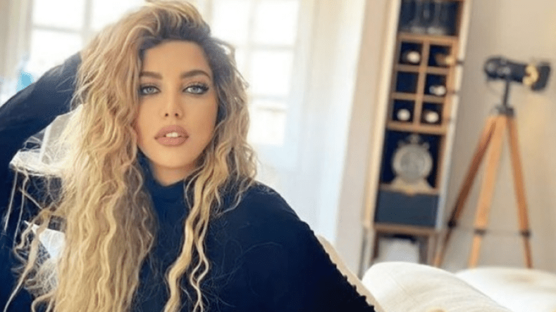 فنانة لبنانية تشعل تويتر برفضها المساواة بين الجنسين!