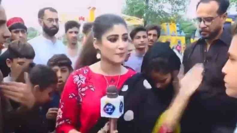 بالفيديو.. مذيعة تصفع شابا على المباشر