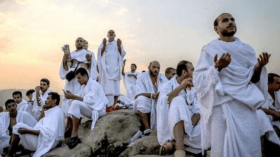 ماذا نحن صانعون في عرفة؟