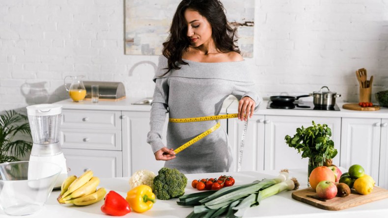 العلاج بالأنظمة الغذائية يتحدى الأدوية الكيميائية ويصارع المكملات