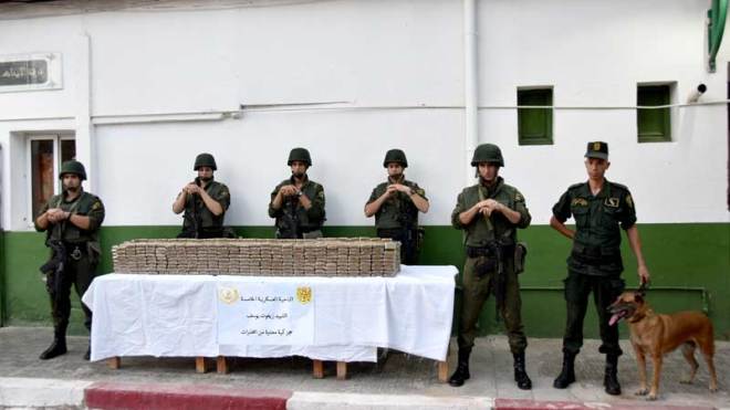 وزارة الدفاع: حجز 7 قناطير من المخدرات قادمة من المغرب