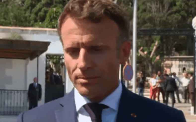 Macron: “Le dossier de visa pourrait conduire a un malentendu!”