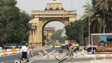 VIDEO: Des partisans de Sadr prennent d’assaut le palais de la République