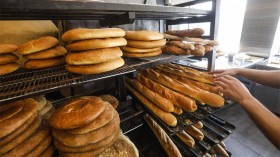 فتح فوري لجميع المطاحن لمواجهة ندرة الخبز