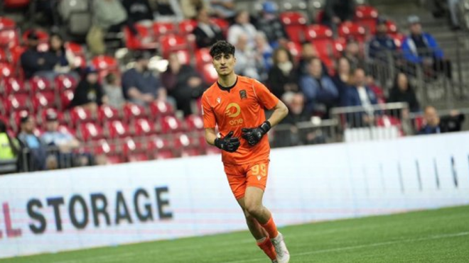 جزائري يخطف الأضواء في الدوري الكندي
