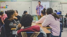 إقبال جماعي على مدارس تعليم الإنجليزية