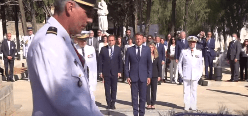Macron visite le cimetière européen Saint-Eugène d’Alger