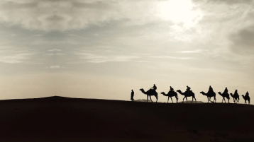 عُدْنَا قوماً أهل جاهلية