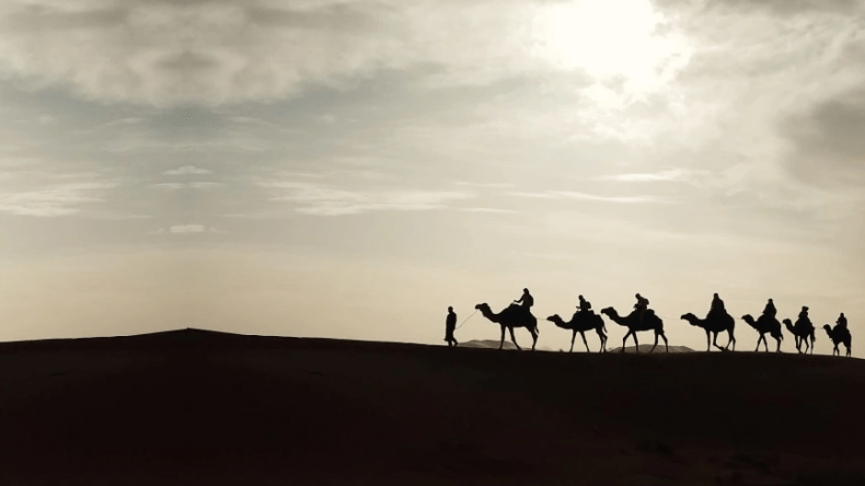 عُدْنَا قوماً أهل جاهلية