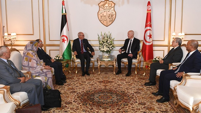 نخبة تونس تنتفض