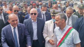 الوزير الأول: تعويض المتضررين من الحرائق بداية من الأسبوع المقبل