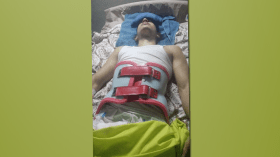 بطل في رفع الأثقال يناشد السلطات إنقاذه بالعلاج في الخارج