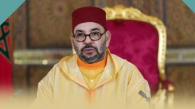 سقوط المخزن في حفرة القمة العربية