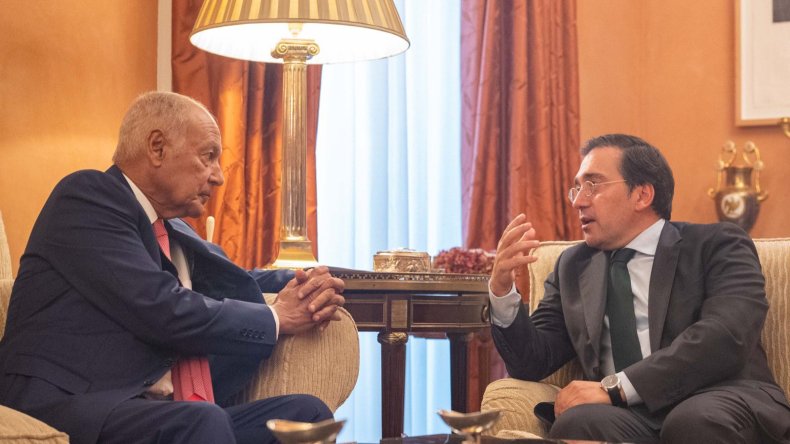 أمين عام الجامعة العربية ينفي التوسط بين الجزائر وإسبانيا