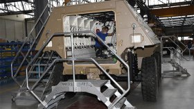 نقاط بيع وقاعات عرض لتسويق المنتجات العسكرية