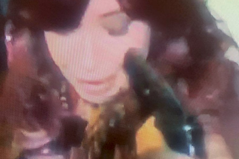 Argentine: Cristina Kirchner échappe a un attentat a l’arme a feu