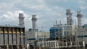 مصنع جزائري ألماني لإنتاج مواد صيدلانية وإطارات السيارات