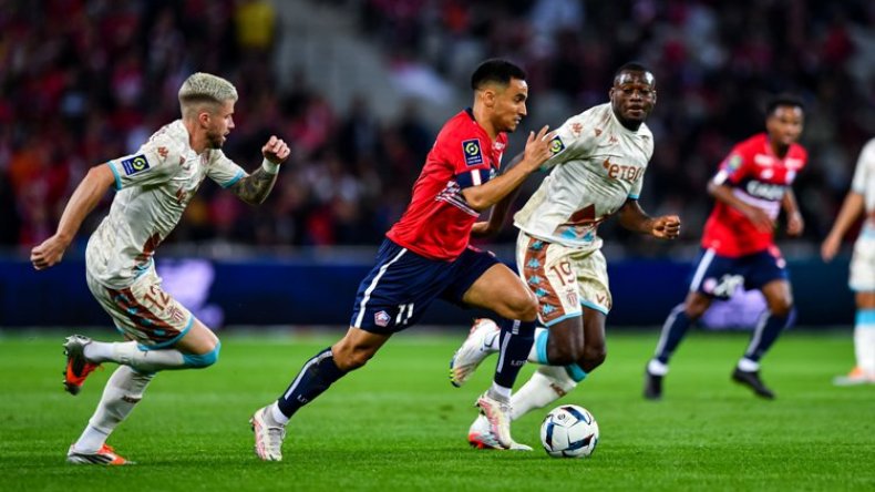 بِالفيديو: آدم الوناس يُساهم في فوز فريقه ليل