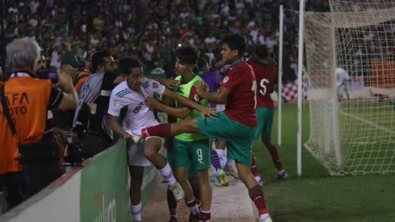 ذباب المخزن يتداول صورة “مضلّلة” حول نهائي كأس العرب للناشئين