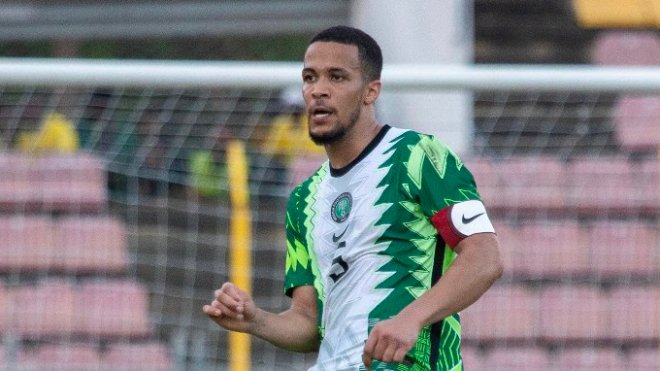 بِالفيديو: اللاعب النيجيري الذي سجّل ضد مرماه لِمصلحة الجزائر سيغيب