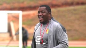 مدرب غينيا واجه “الخضر” لاعبا