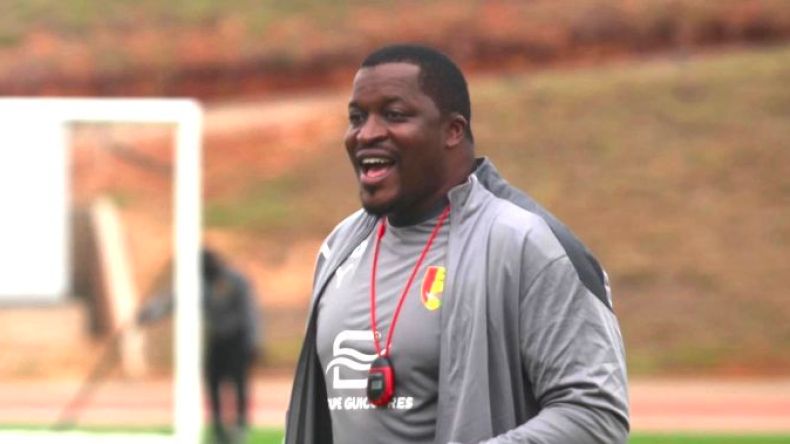 مدرب غينيا واجه “الخضر” لاعبا