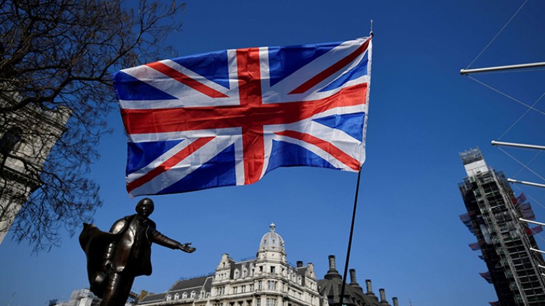 بريطانيا من: امبراطورية لا تغيب عنها الشمس إلى بلد لا تشرق عليه الشمس