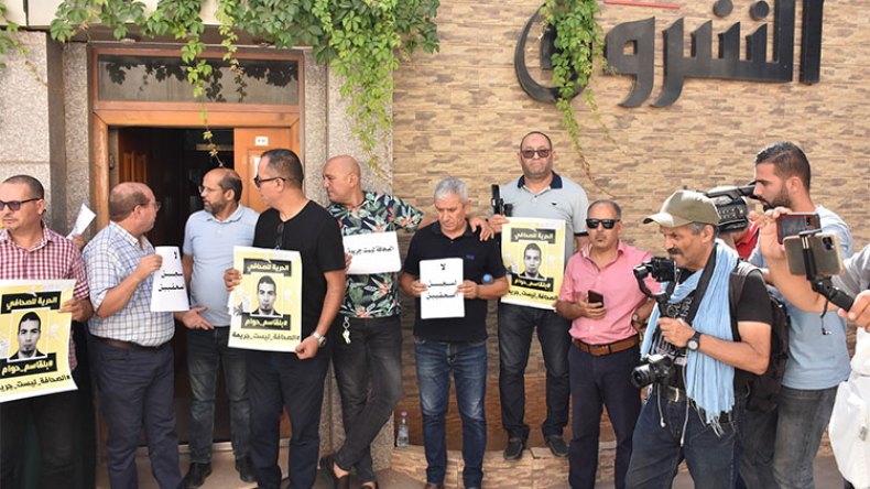 الصحفي حوّام… تضامن محمود!