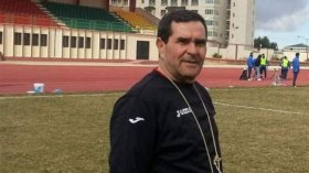 عبد الرحمان مهداوي من أحسن المدربين في تاريخ الجزائر