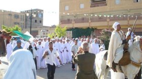 العرس الجماعي.. مبادرات للقضاء على العنوسة
