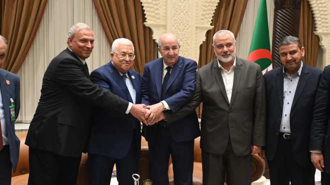 توسع التفاعل الدولي مع “إعلان الجزائر” للمصالحة الفلسطينية