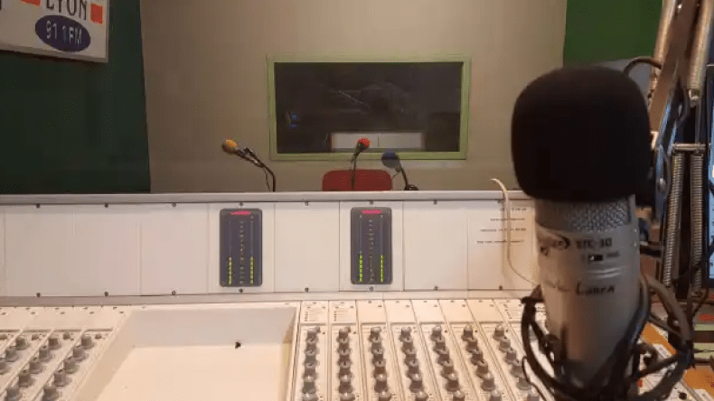 Paris lache la chaîne de propagande marocaine “Medi 1”