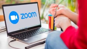 الدروس الخصوصية عبر “الزوم” تفتح شهية الأساتذة مع بداية الموسم