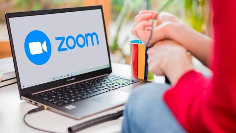 الدروس الخصوصية عبر “الزوم” تفتح شهية الأساتذة مع بداية الموسم