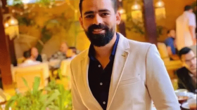 “شغّلوا الموسيقى وألقوه من الشرفة”.. والدة الصيدلي المغدور تكشف بعض التفاصيل