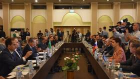 الجزائر وروسيا تتفقان على تكثيف الشراكة والتعاون الثنائي